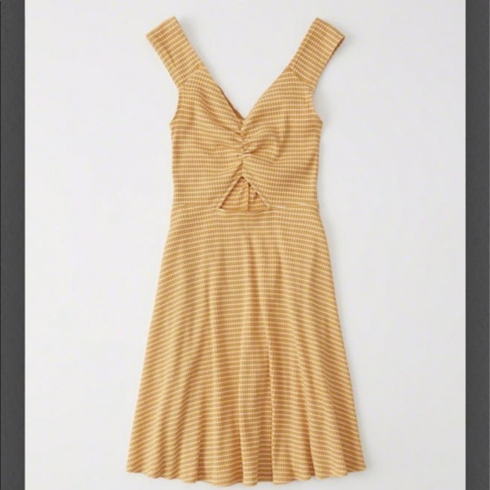 Abercrombie & Fitch Off-The-Shoulder Cutout Dress